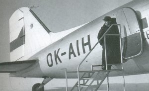 DC-3 ajto